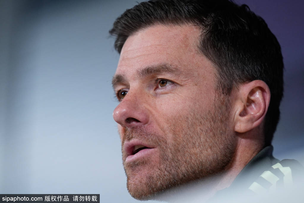 阿隆索迎来皇马生死时刻！三大赛事考验来袭 国王杯欧冠超级杯全压上